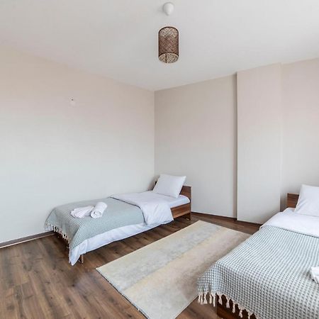 Centrally Located 2 Bedroom Apt With Netflix Bursa Zewnętrze zdjęcie