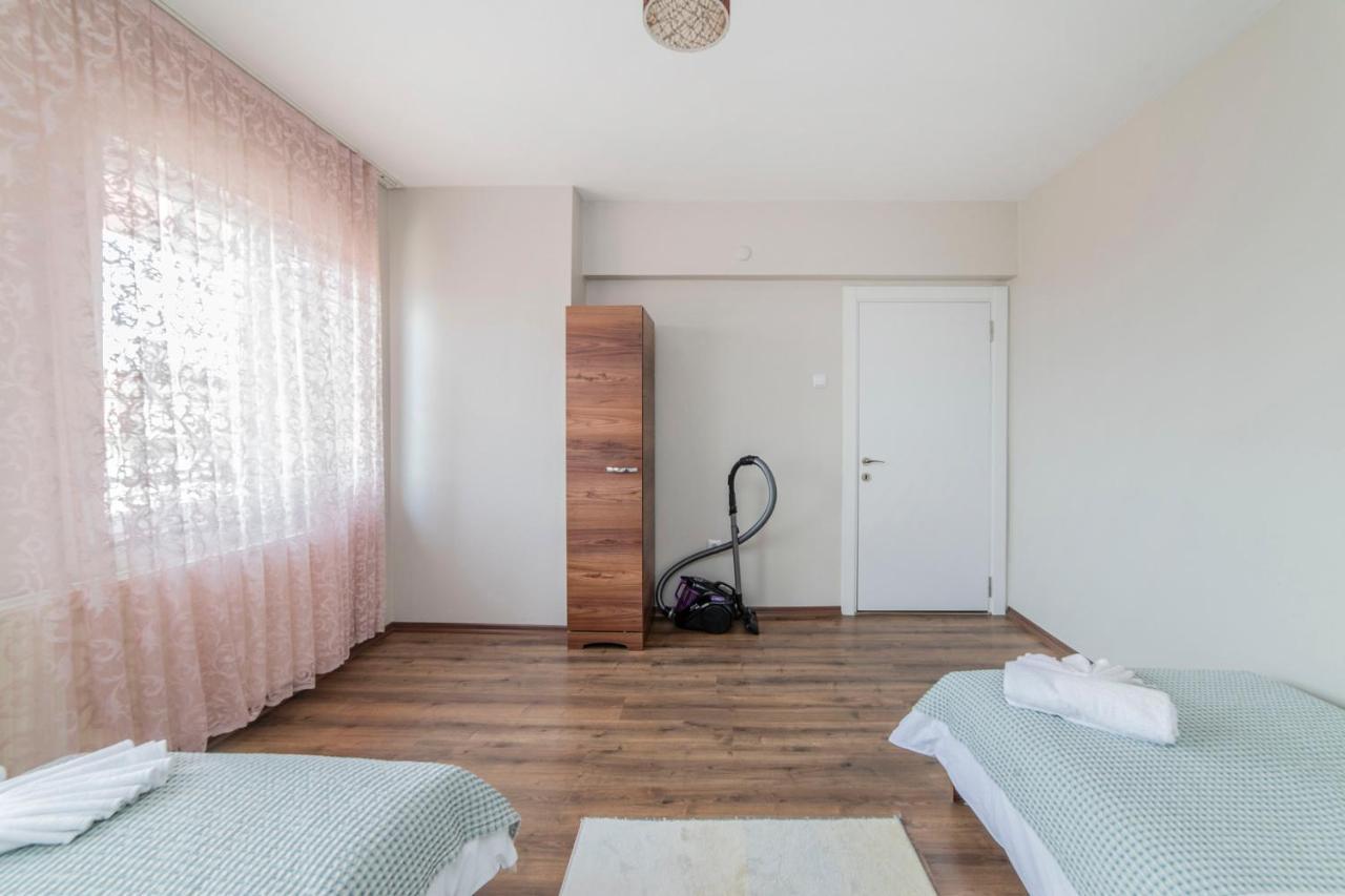 Centrally Located 2 Bedroom Apt With Netflix Bursa Zewnętrze zdjęcie